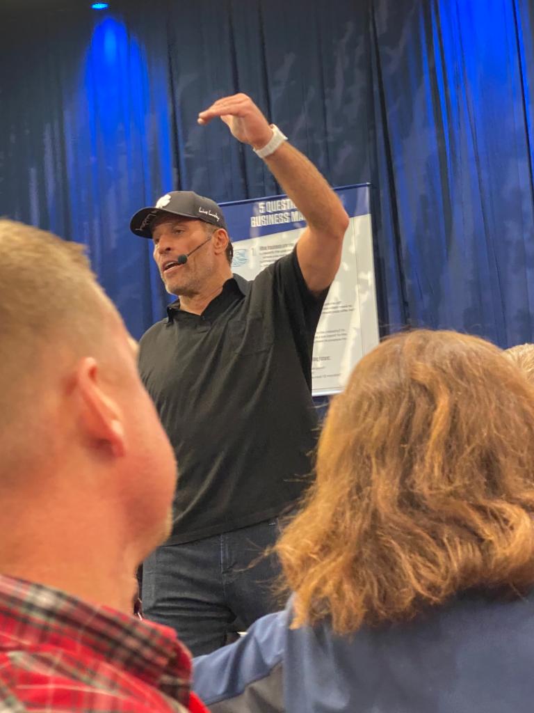 Business Mastery Tony Robbins